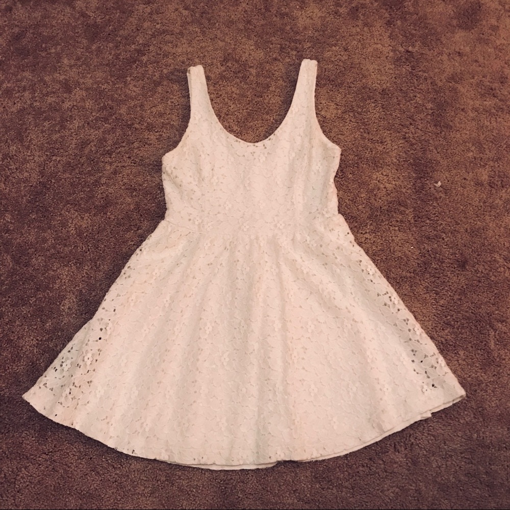 White floral lace dress